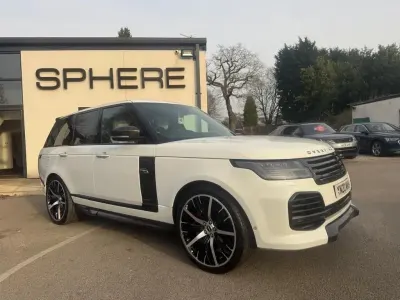 Używany Land Rover Range Rover Autobiography 339 KM (249 kW) 2020 Biały SUV