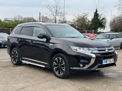 Used Mitsubishi Outlander P-HEV 2017 Black Estate