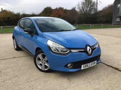 Used Renault Clio Dynamique 90 HP (66 kW) 2013 Blue Hatchback