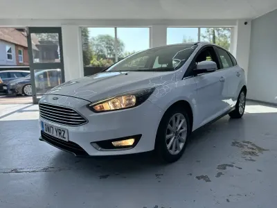 Used Ford Focus Titanium 125 HP (91 kW) 2017 White Hatchback