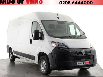 White New 2025 Peugeot Boxer Van | £25,940 (Fair price)