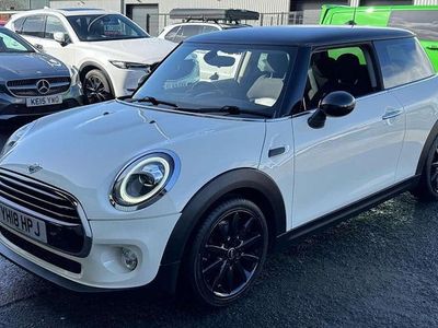 Used Mini Cooper Hatch 136 HP (100 kW) 2017 White Hatchback