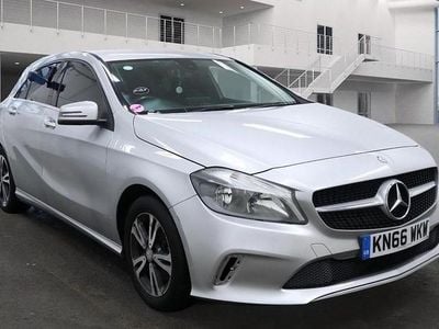 Used Mercedes A180 SE 122 HP (89 kW) 2016 Silver Hatchback