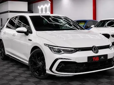 Used VW Golf VII R-line 150 HP (110 kW) 2020 White Hatchback