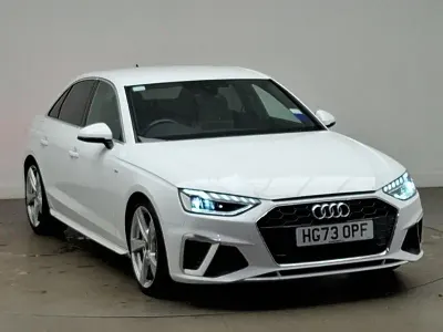 Używany Audi A4 S-Line 204 KM (150 kW) 2023 Biały Sedan/Limuzyna