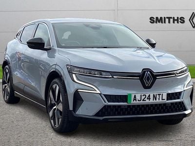 Ceramic grey Used 2024 Renault Megane E-Tech Komfort Hatchback | £19,390 (Fair price)