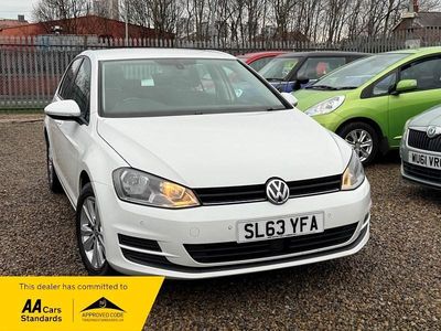 Used VW Golf VII SE 2013 White Hatchback
