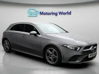 Begagnad Mercedes A200 Executive 163 HK (119 kW) 2021 Grå Halvkombi