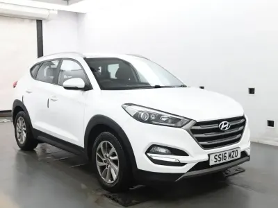 Used Hyundai Tucson SE 116 HP (85 kW) 2016 White SUV