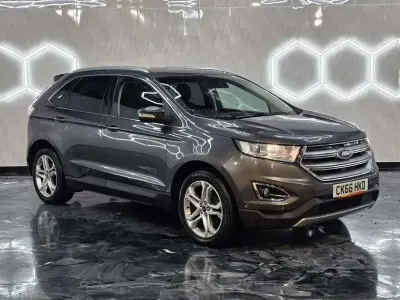 Käytetty Ford Edge Titanium 180 HP (132 kW) 2016 Harmaa Katumaasturi