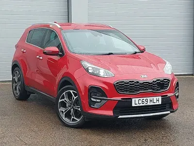 Used Nissan Juke 112 HP (82 kW) 2018 Red SUV