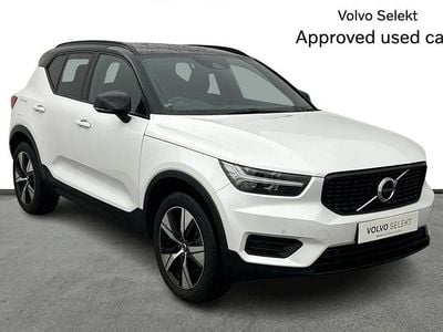 Used Volvo XC40 R-Design 207 HP (152 kW) 2022 White SUV