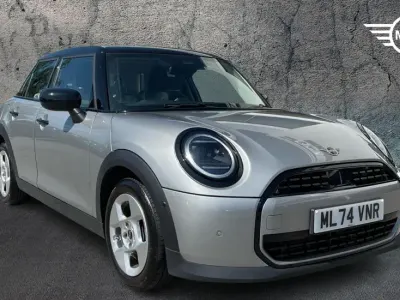 Used Mini Cooper Hatch 154 HP (113 kW) 2024 Silver Hatchback