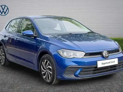 Begagnad VW Polo Life 95 HK (69 kW) 2022 Blå Halvkombi