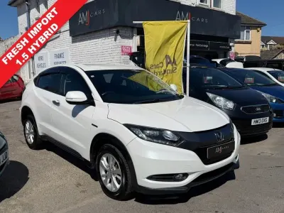 Second-hand Honda HR-V Hybrid 130 CP (95 kW) 2015 Alb SUV