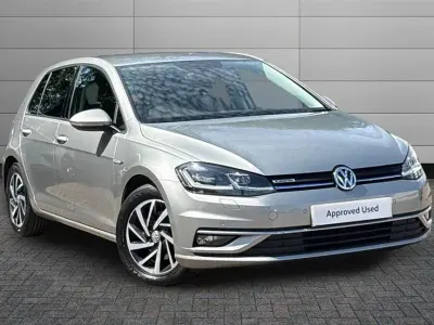 Used VW Golf VIII Edition 130 HP (95 kW) 2020 Silver Hatchback
