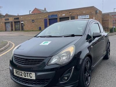 Używany Vauxhall Corsa SRi 2012 Czarny Hatchback