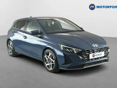 Used Hyundai i20 Premium 101 HP (74 kW) 2025 Blue Hatchback