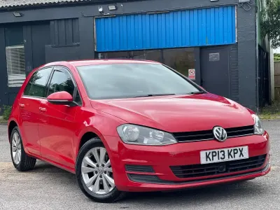 Used VW Golf VII SE 2013 Red Hatchback