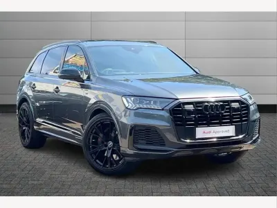 Used Audi Q7 Comfort 376 HP (276 kW) 2021 Daytona grey SUV