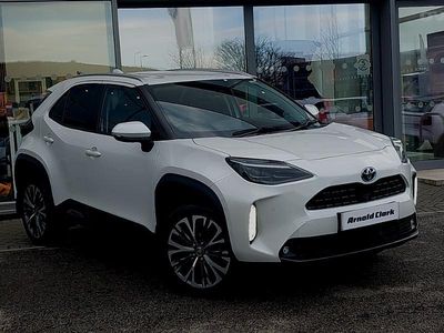 Second-hand Toyota Yaris Hybrid 116 CP (85 kW) 2022 Alb Break
