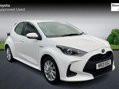 Used 2025 Toyota Yaris Hybrid Hatchback | £16,137 (Super price)