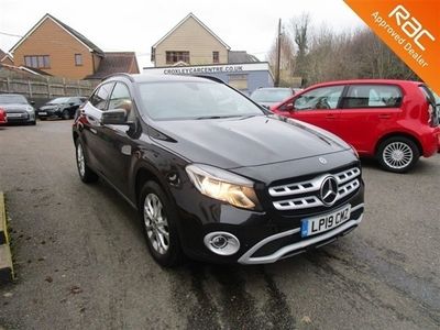 Mercedes GLA200