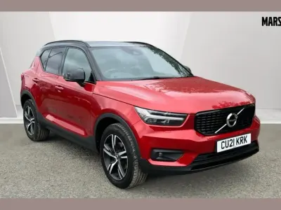 Used Volvo XC40 R-Design 197 HP (144 kW) 2021 Red SUV