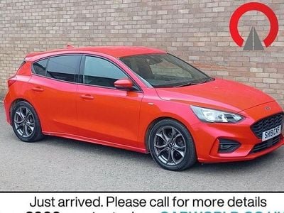 Used Ford Focus ST-Line 125 HP (91 kW) 2019 Red Hatchback