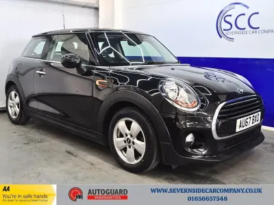 Usado Mini Cooper Hatch 136 CV (100 kW) 2017 Negro Utilitario