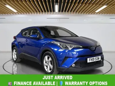 Second-hand Toyota C-HR 122 CP (89 kW) 2019 Albastru SUV