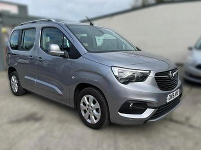 Used Vauxhall Combo S 100 HP (73 kW) 2019 Grey MPV