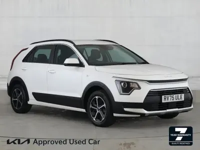 Used Kia Niro 129 HP (94 kW) 2025 White SUV