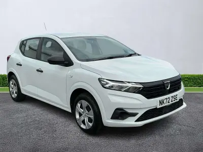 Used Dacia Sandero Essentiel 100 HP (73 kW) 2022 White Hatchback