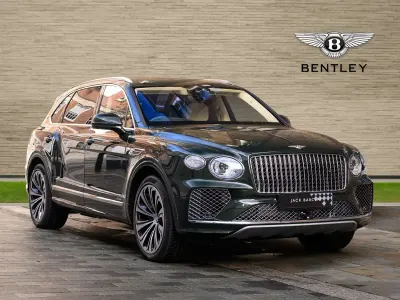 New Bentley Bentayga 2026 Cumbrian green SUV