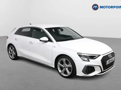 Używany Audi A3 S-Line 2021 Biały Sedan/Limuzyna