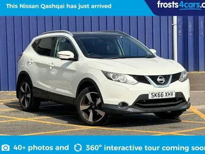 Used Nissan Qashqai N-Connecta 163 HP (119 kW) 2016 White SUV