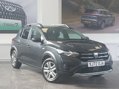 Używany Dacia Sandero Essentiel 91 KM (66 kW) 2022 Szary Hatchback