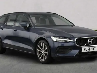 Used Volvo V60 Momentum 163 HP (119 kW) 2021 Blue Estate