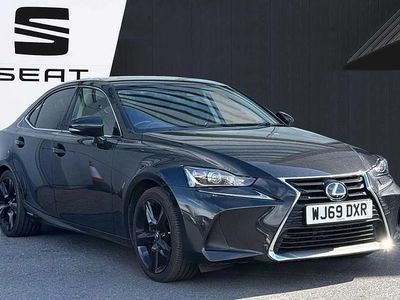 Used Lexus IS300h 220 HP (161 kW) 2019 Black Sedan
