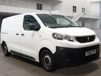Second-hand Peugeot Expert 115 CP (84 kW) 2018 Alb Van