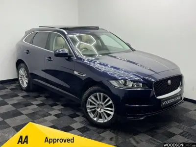 Käytetty Jaguar F-Pace Portfolio 300 HP (220 kW) 2017 Sininen Katumaasturi