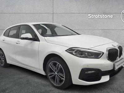 Used BMW 118 Sport Line 134 HP (98 kW) 2022 White