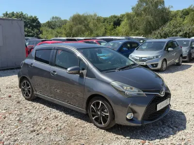 Used Toyota Vitz 2014 Grey Hatchback