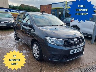 Grey Used 2018 Dacia Sandero Essentiel Hatchback | £5,495 (Fair price)