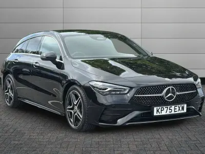 Used Mercedes CLA180 Shooting Brake Executive 148 HP (108 kW) 2025 Cosmos black Estate