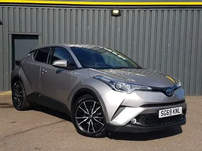 Used Toyota C-HR 122 HP (89 kW) 2019 Silver SUV