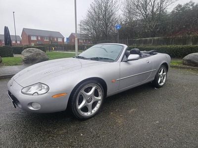 Used Jaguar XKR Supercharged 370 HP (272 kW) 2001 Silver Coupe