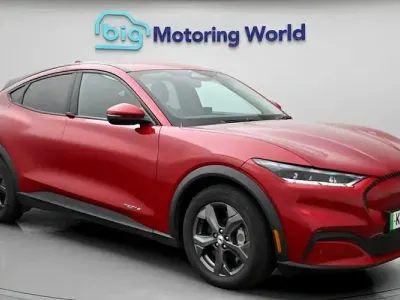 Used Ford Mustang Standard Range 269 HP (197 kW) 2021 Red Hatchback