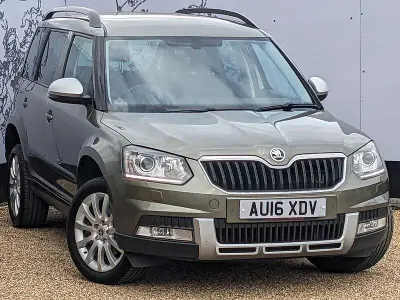 Used Skoda Yeti Business Line 150 HP (110 kW) 2016 Green SUV